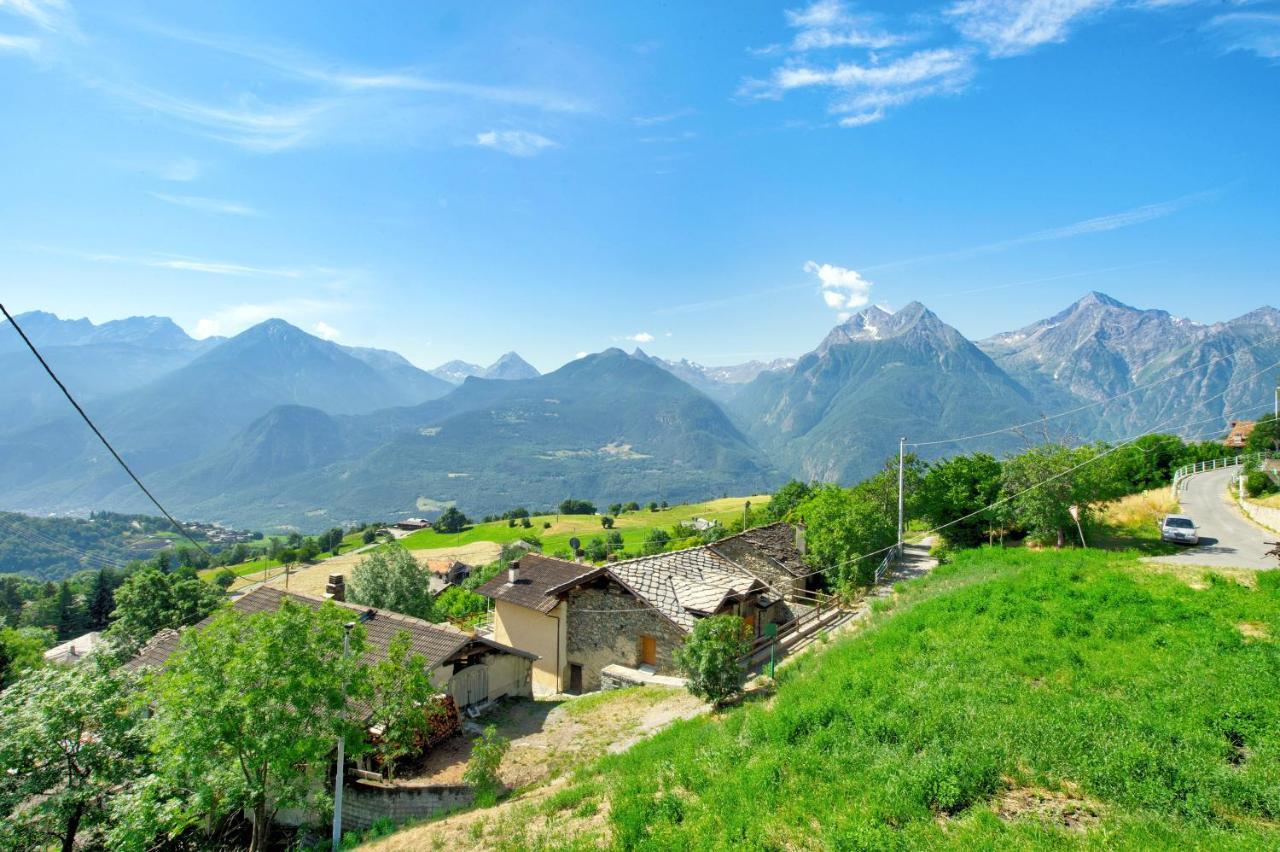 Il Piccolo Nido Apartment Aosta Exterior photo