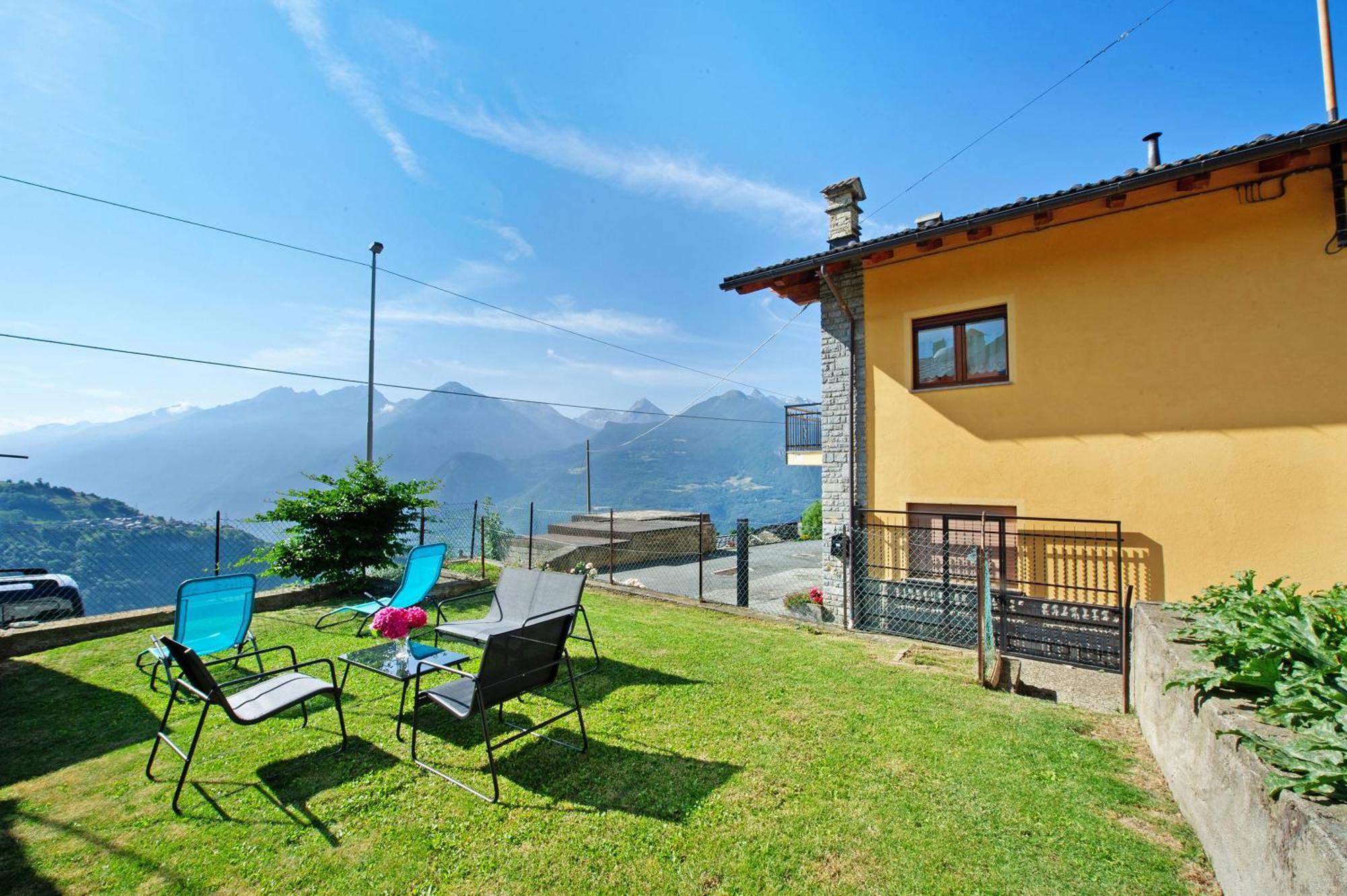 Il Piccolo Nido Apartment Aosta Exterior photo